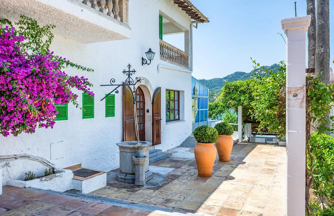 Hostal Boutique Canyamel-1